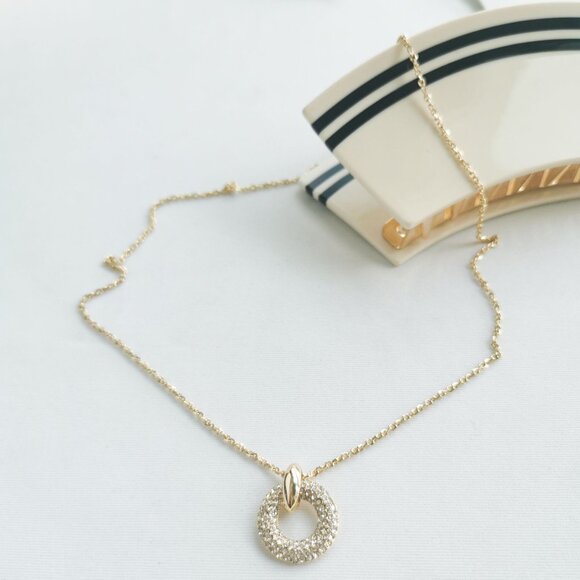 Kendra Scott Mikki Gold Pave White Crystal Short Necklace - Picture 3 of 4